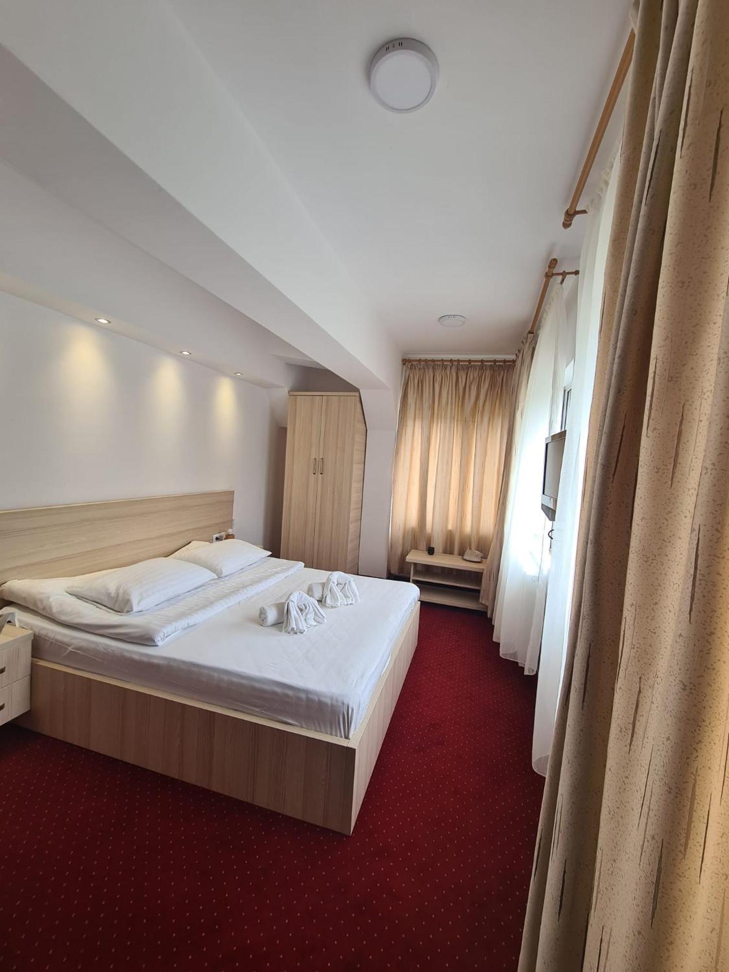 Vila Vitalis Hotel Predeal Luaran gambar